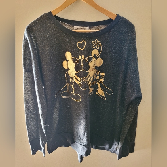 Disney Parks Mickey & Minnie sweatshirt for women. Size xxlarge. - Picture 1 of 6
